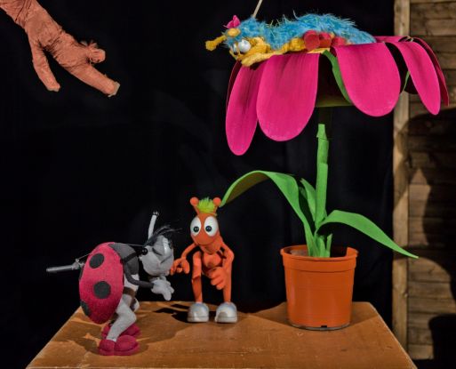 Prinzessin auf der Blume, © Kindertheater Holzwurm