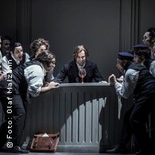 Hoffmanns Erz&auml;hlungen - Les contes d'Hoffmann, &copy; links im Bild