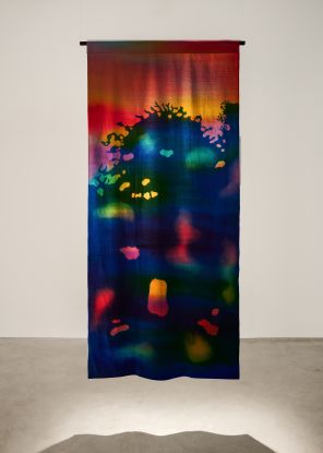 Ulla von Brandenburg: Kak&eacute;mono VII, 2024&ndash;2025, courtesy of the artist and Art : Concept, Paris; Galerie Meyer Riegger, Berlin/Karlsruhe; Pilar Corrias Gallery, London; Produzentengalerie Hamburg, &copy; &copy; VG Bild-Kunst, Bonn 2026; photo: substancemat