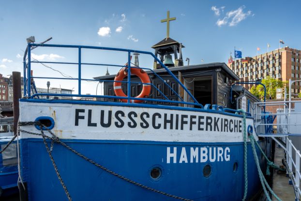 artur-pflanz-fotodesignart_-flussschifferkirche_08verkleinert, &copy; Artur Pflanz FotoDesignArt / Flussschifferkirche Hamburg