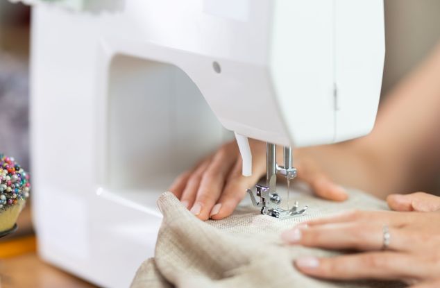 NEU! N&auml;hen &ndash; mit Herz und Hand, &copy; Bear-Fotos by Shutterstock