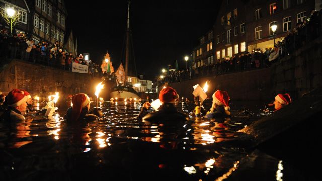 Fackelschwimmen der DLRG, © Martin Elsen