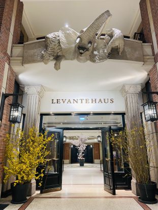 Levantehaus Hamburg @austwegemund, © Dr. Barbara Aust-Wegemund