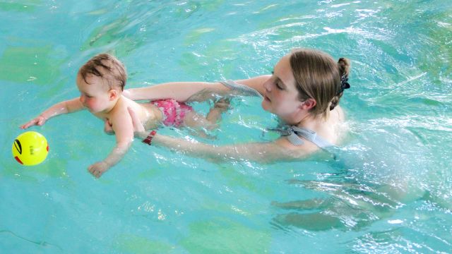 Babyschwimmen, &copy; Soltau Therme