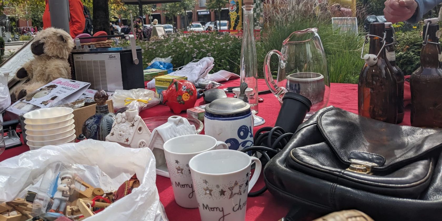 Flohmarkt K&auml;kenhof, &copy; Hilke Gesine M&ouml;ller