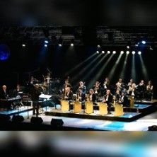 Criss Cross Bigband, &copy; links im Bild