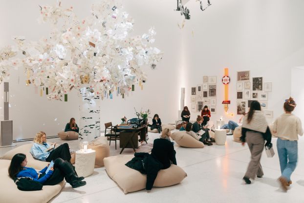 reading-party_montblanc_haus_copyright_max_arens-1, &copy; Max Arens