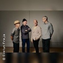 The Bad Plus, &copy; links im Bild