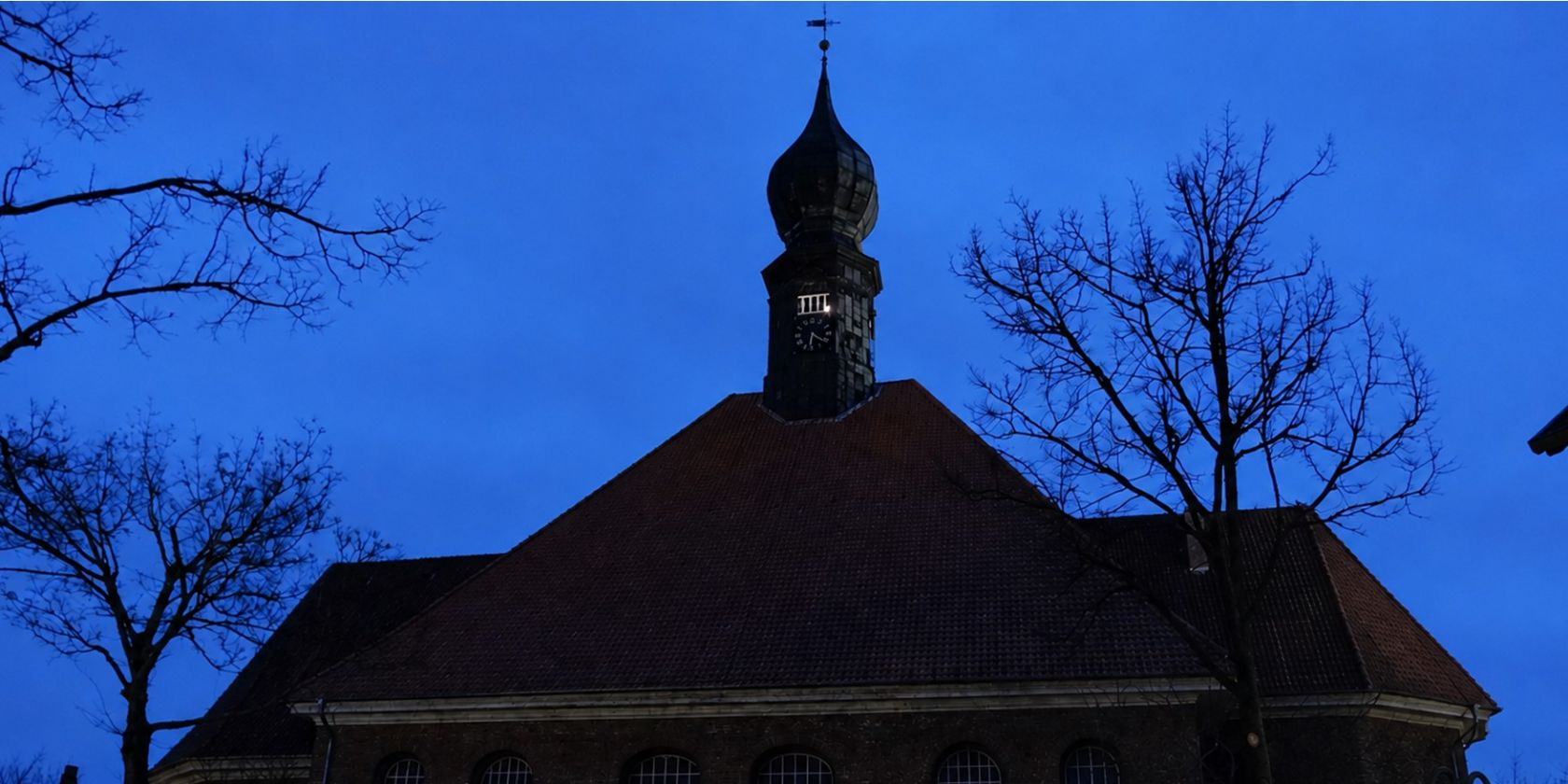 Gute-Nacht-Kirche, &copy; K. Hagge (KI-unterst&uuml;tzt)