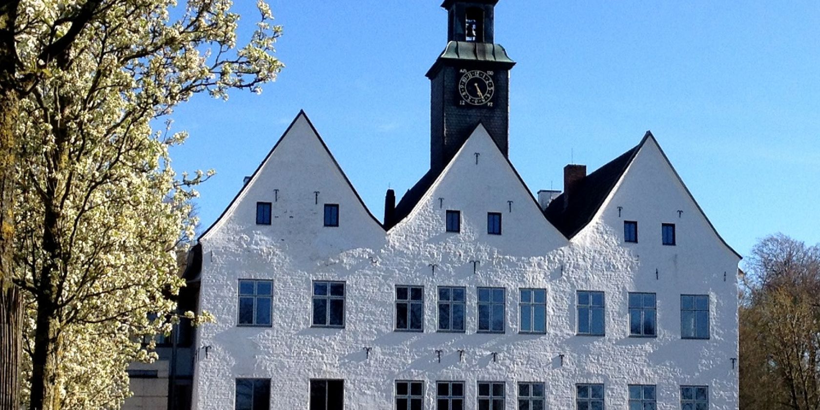 Herrenhaus des Kloster Nütschaus, © Kloster Nütschau