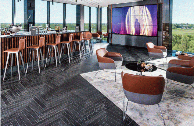 SKY BAR, &copy; Airport Plaza Hotel