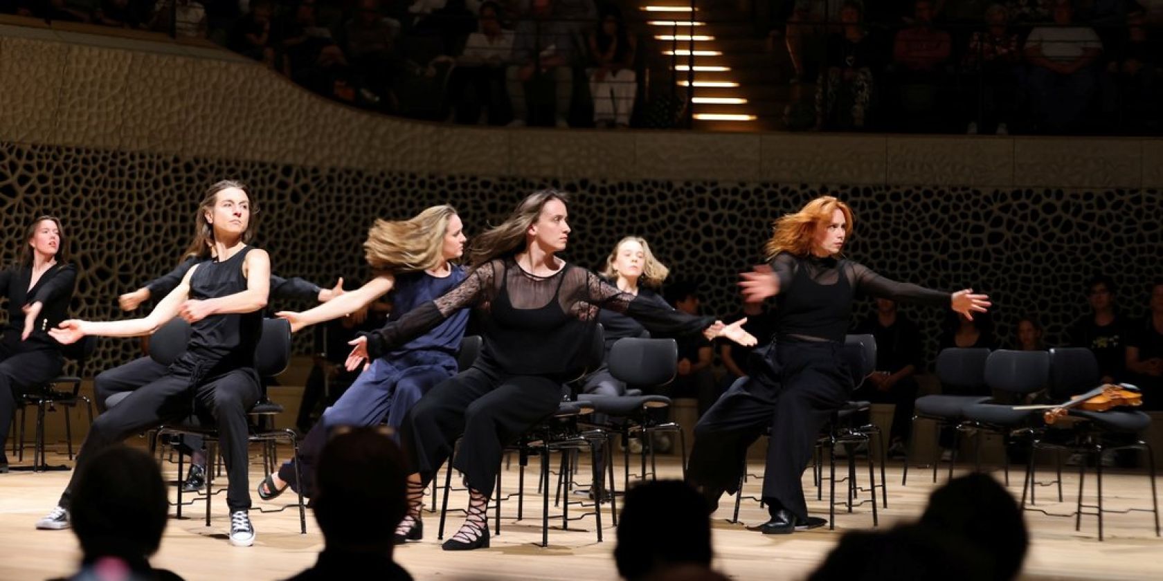 &raquo;Soziale Symphonie&laquo;, &copy; Swanhild Kruckelmann