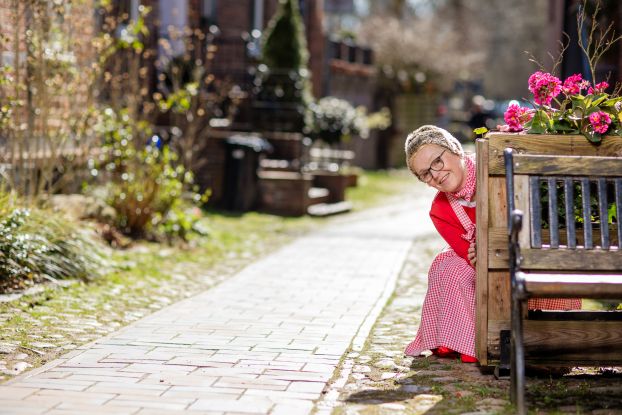 Mit Hase oder Igel durch Buxtehude - F&uuml;hrung mit dem Hasen, &copy; Daniela Ponath Fotografie