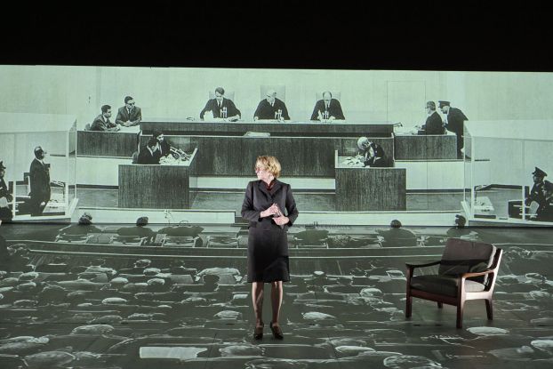 arendt_204.jpg, &copy; Katrin Ribbe