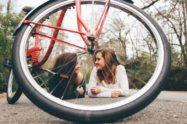Sommerferienprogramm f&uuml;r Jugendliche: Radtour zum Gro&szlig;ensee, &copy; Seth Doyle auf unsplash.com