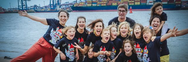 Galli Theater Hamburg Fortgeschrittenen Kurs am Strand, &copy; Maurice Rieger