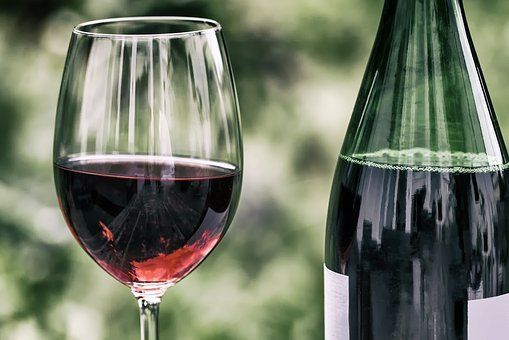 26-07-12 Weinfest pixabay, &copy; pixabay