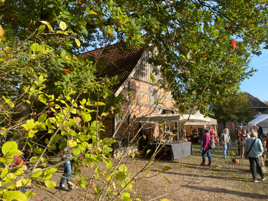 Ahauser Herbst - Kunsthandwerkermarkt, &copy; Touristikverband LK Rotenburg, Ingrid Krause