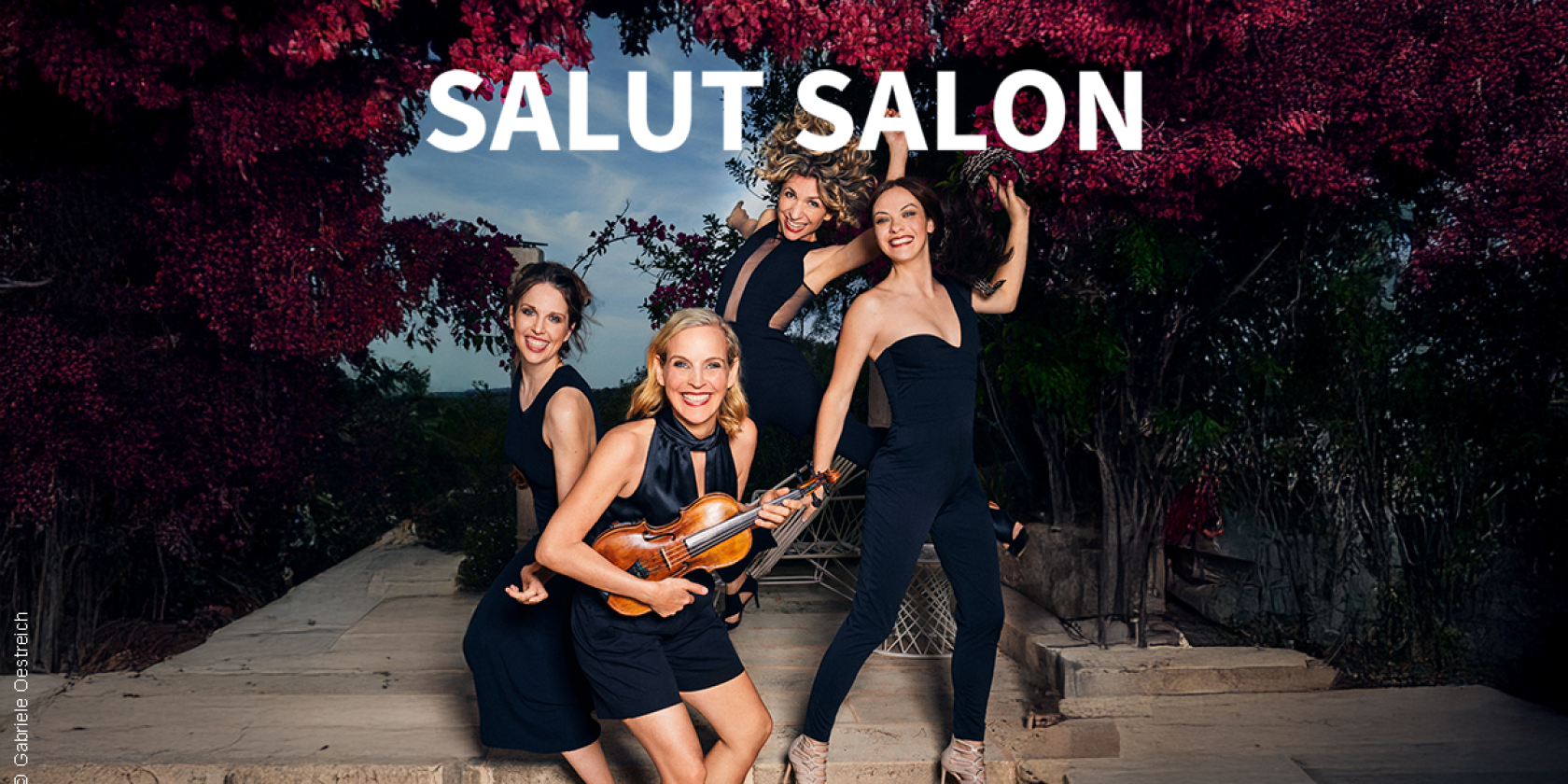 Salut Salon - Heimat, &copy; links im Bild