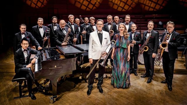 Glenn Miller Orchestra, &copy; Glenn Miller Orchestra