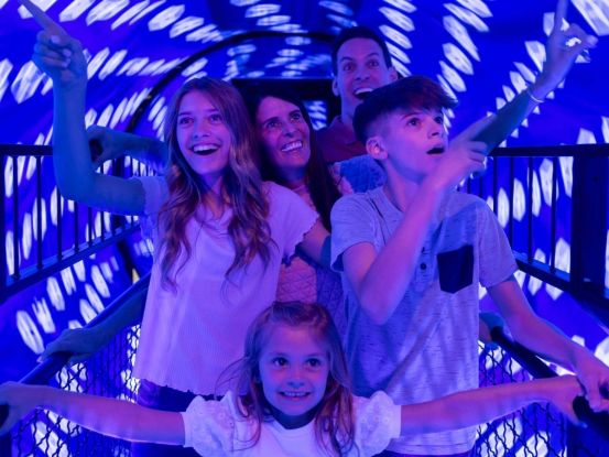 museum-der-illusionen-hamburg-familie, &copy; Museum der Illusionen Hamburg
