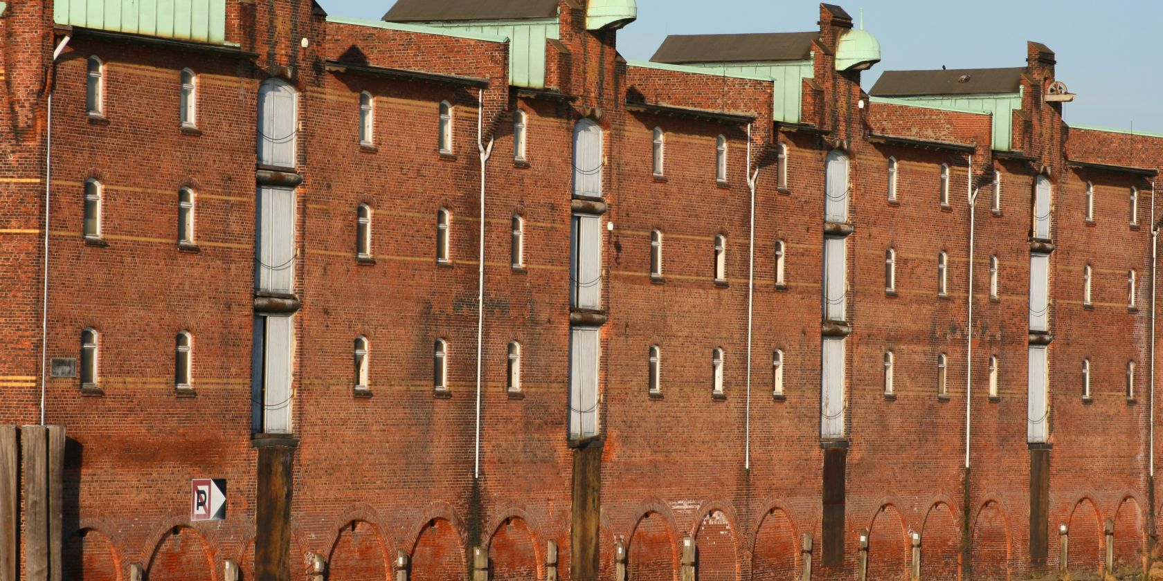 veddel, &copy; Martyn leder