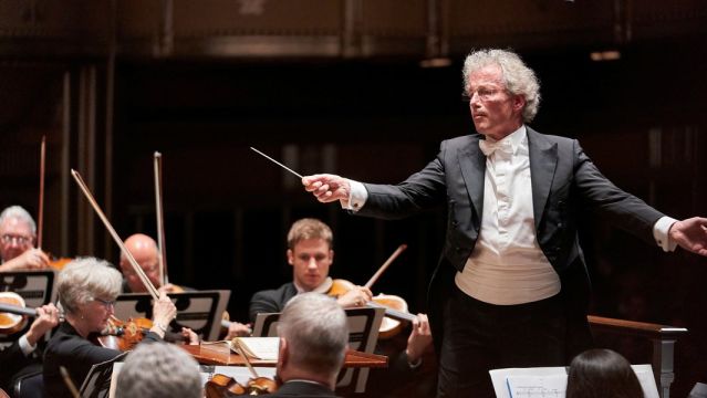 The Cleveland Orchestra / Franz Welser-M&ouml;st, &copy; Roger Mastroianni