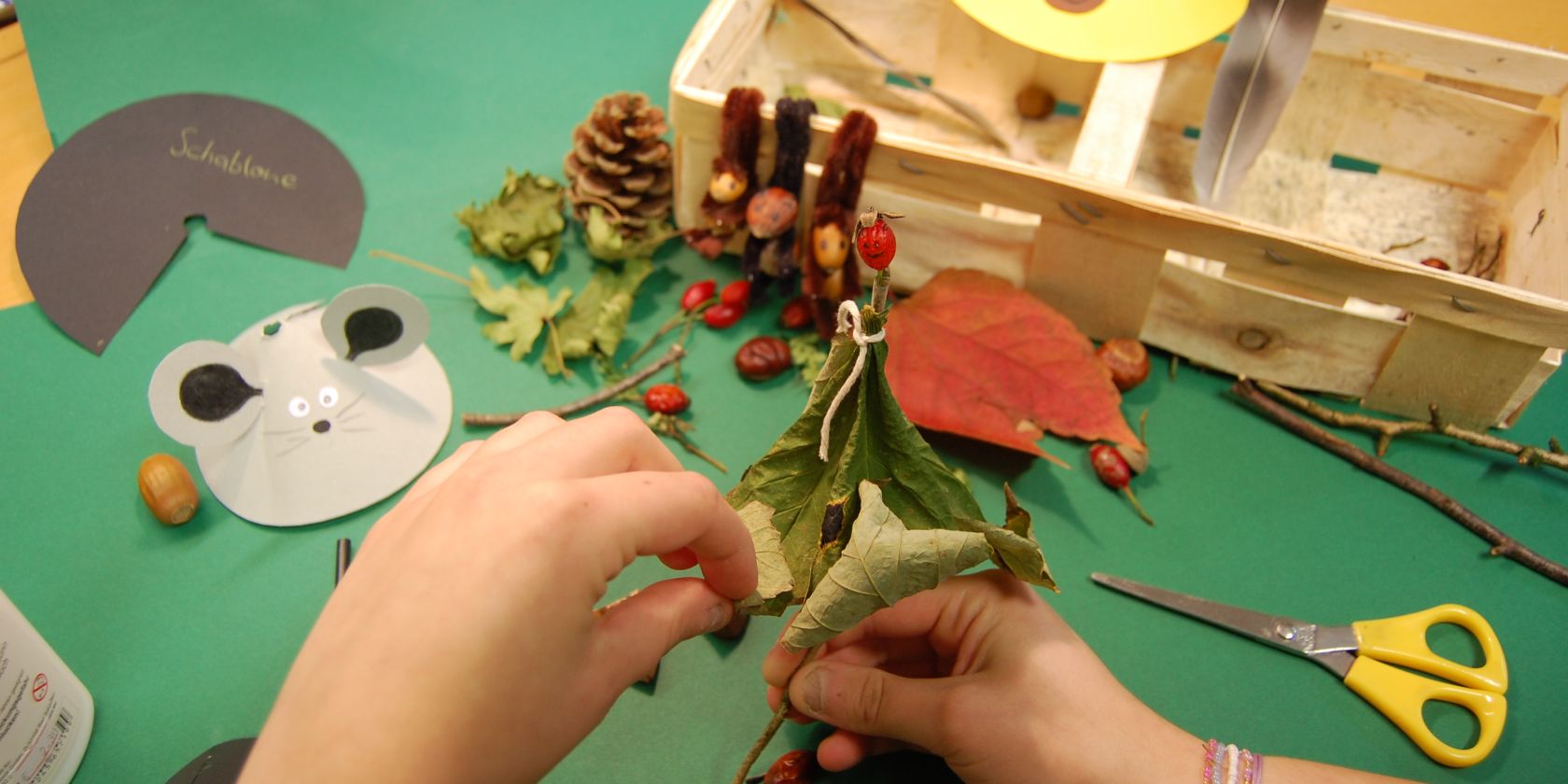 herbstbasteln-fuer-kinder-im-wildpark-schwarze-berge, © WSB