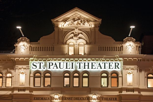 St. Pauli Theater am Abend, © Stefan Malzkorn