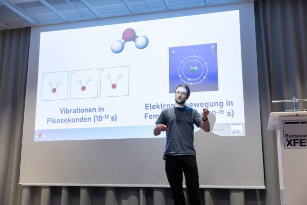 scienceslamlighthouse_small, &copy; European XFEL