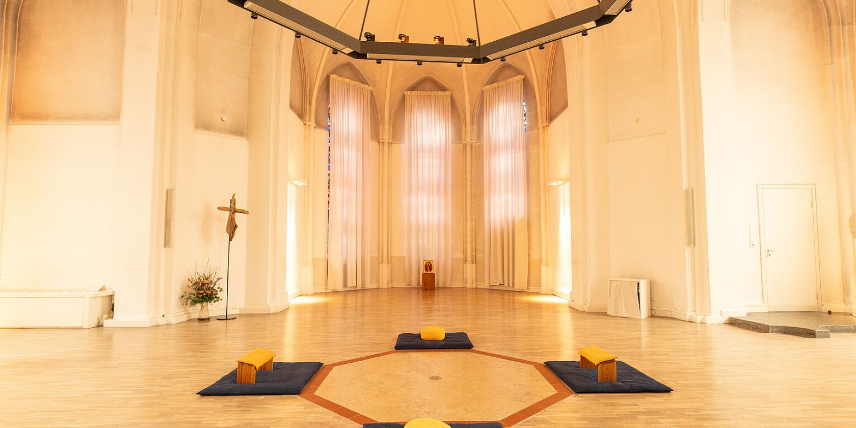 Forschungsraum in der Kirche der Stille, &copy; privat