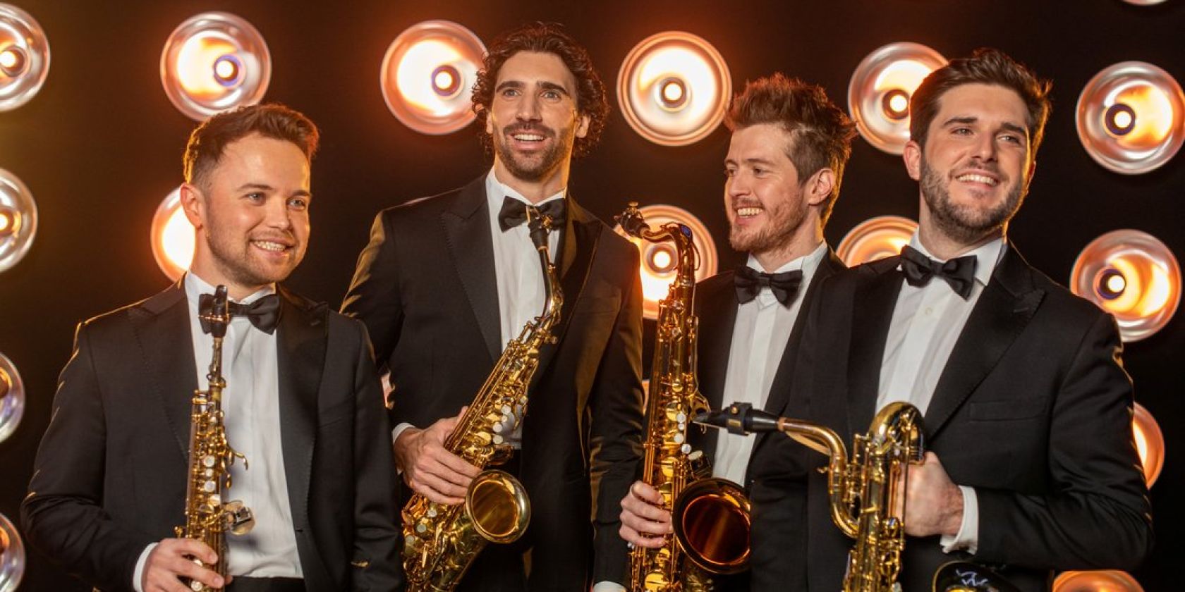 Symphoniker Hamburg / SIGNUM saxophone quartet / Harry Ogg, &copy; Luca Patrone