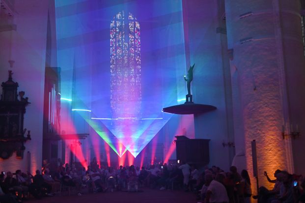 Abstrait - Electrobeats and Lasershow, © Nacht der Kirchen