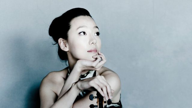 Symphoniker Hamburg / Clara-Jumi Kang / Sylvain Cambreling, &copy; Marco Borggreve