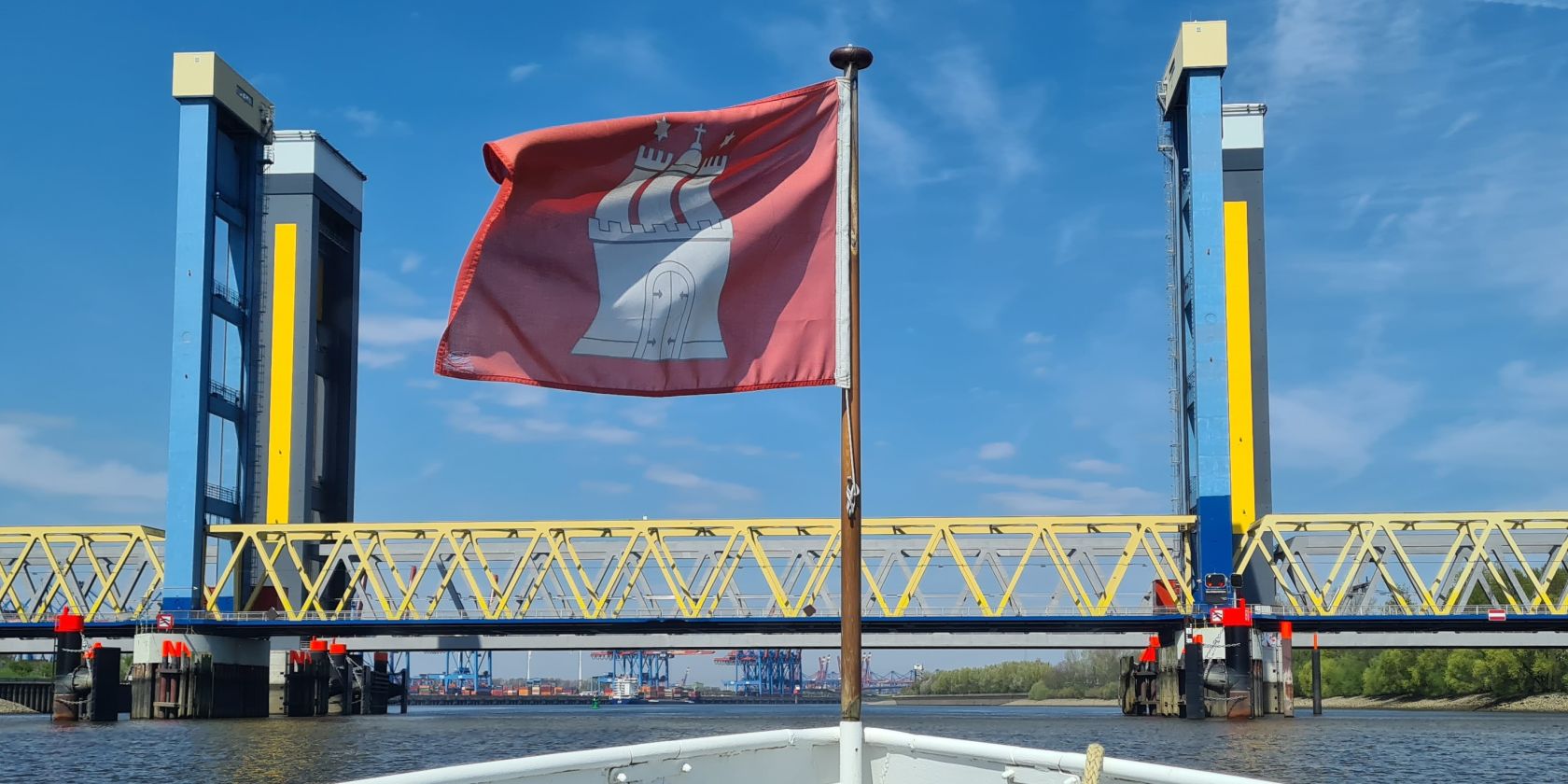Unterquerung aller Elbbr&uuml;cken im Stadtgebiet, hier: Kattwykbr&uuml;cken, &copy; Maike Brunk