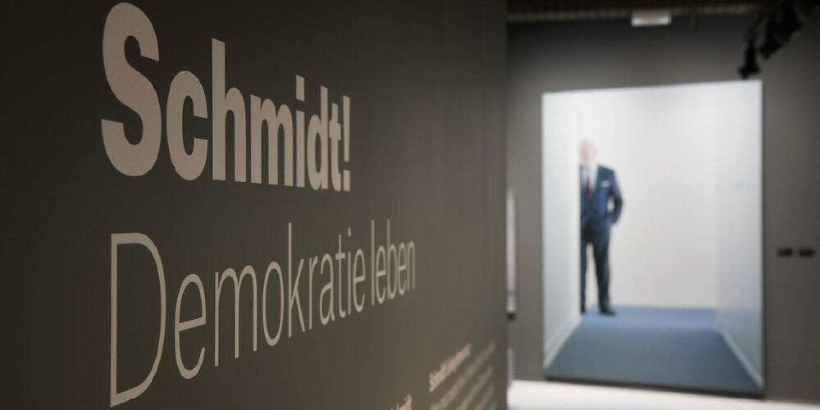 Bundeskanzler Helmut Schmidt Stiftung_2011SmdZZ910.jpg, &copy; BKHS/Michael Zapf