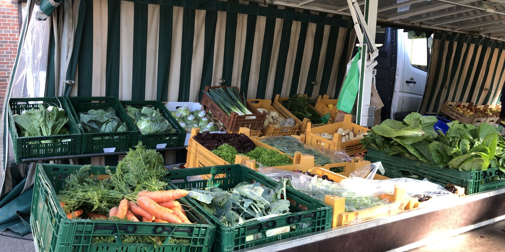 Wochenmarkt in Burg, &copy; Touristikbuero@burg-dithmarschen.de, Maren von Osten