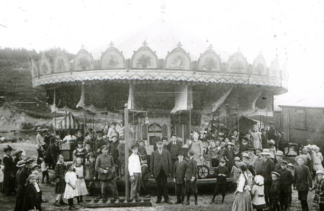 Sondrausstellung "Vom Krammarkt zum Jahrmarkt", &copy; 1919_Pferdekarussell Altm&ouml;lln.JPG