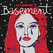 Basement, © links im Bild
