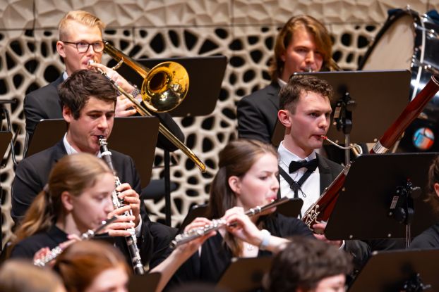 LJO_Foto Bl&auml;ser quer_Michael Haul, &copy; Michael Haul