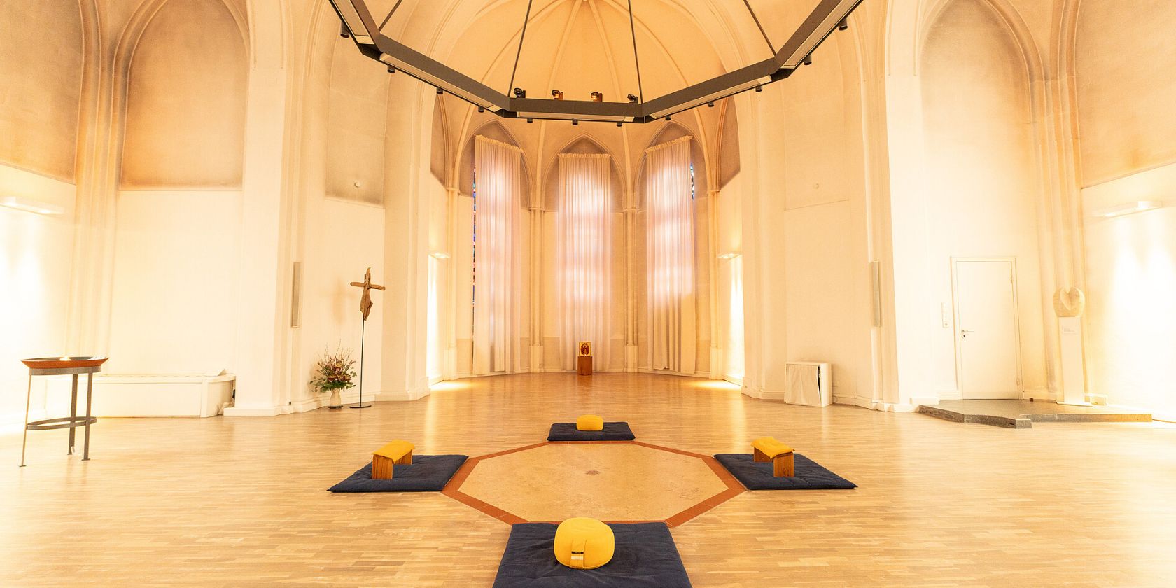 Kirche der Stille, &copy; Chris Born