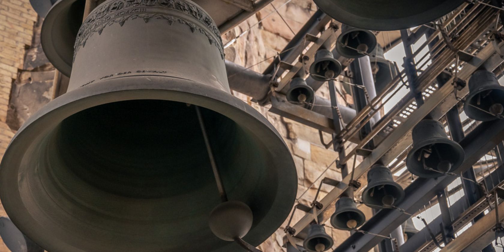 Turmglockenspiel am Mahnmal St. Nikolai, &copy; (c) Kerstin Bittner