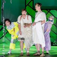 Wald, © links im Bild