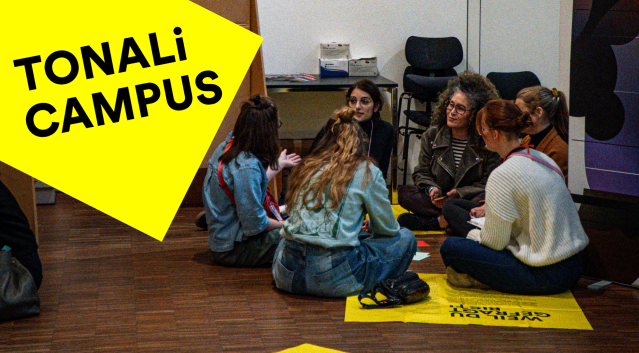 Diskussion am Tonali Campus, &copy; TONALi