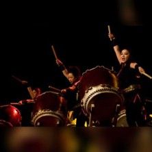 Masa Daiko Konzert - 30 Jahre Jubil&auml;&uuml;mstour, &copy; links im Bild