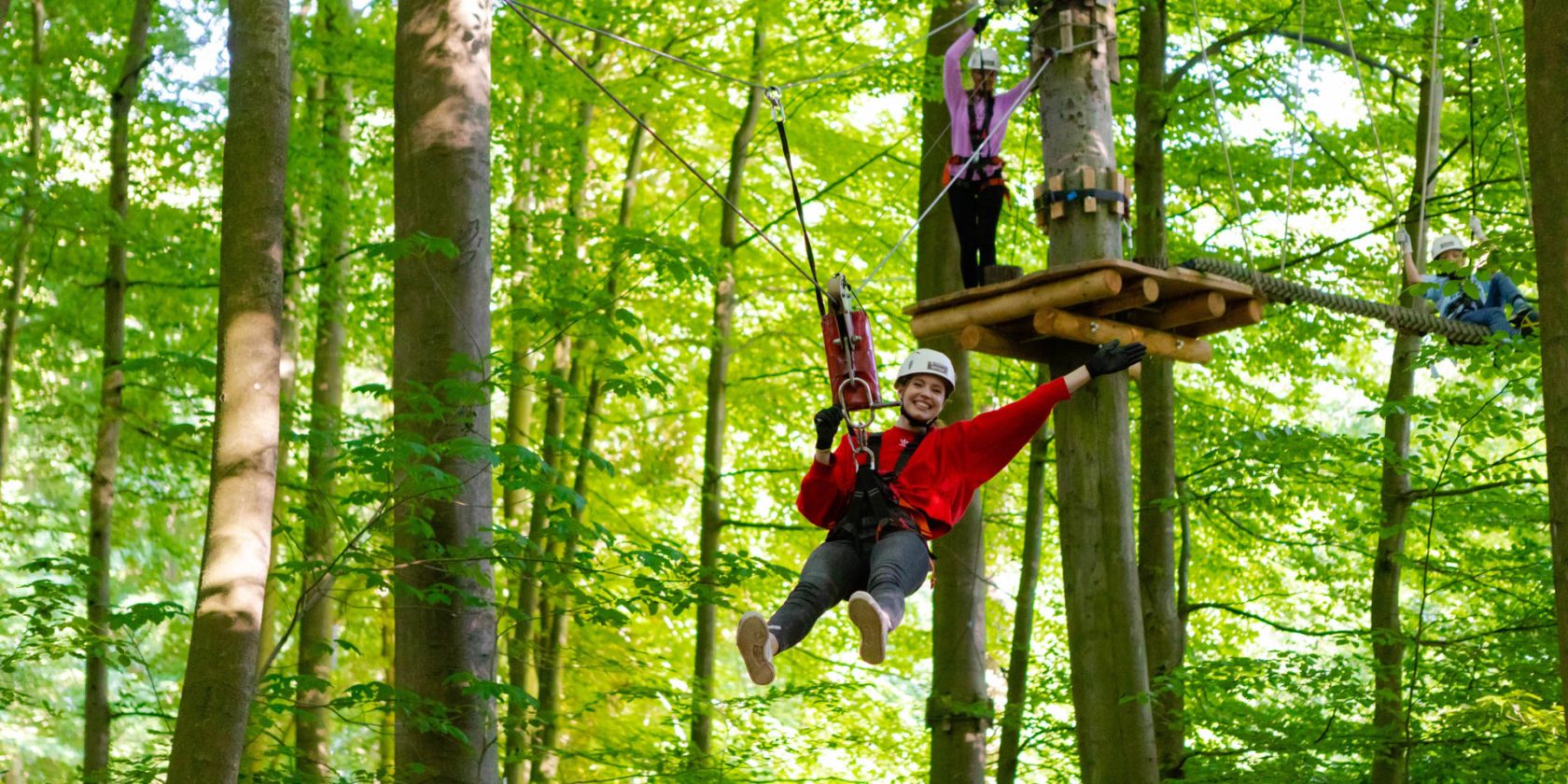 Adrenalin zwischen den B&auml;umen, &copy; KletterWald Hamburg