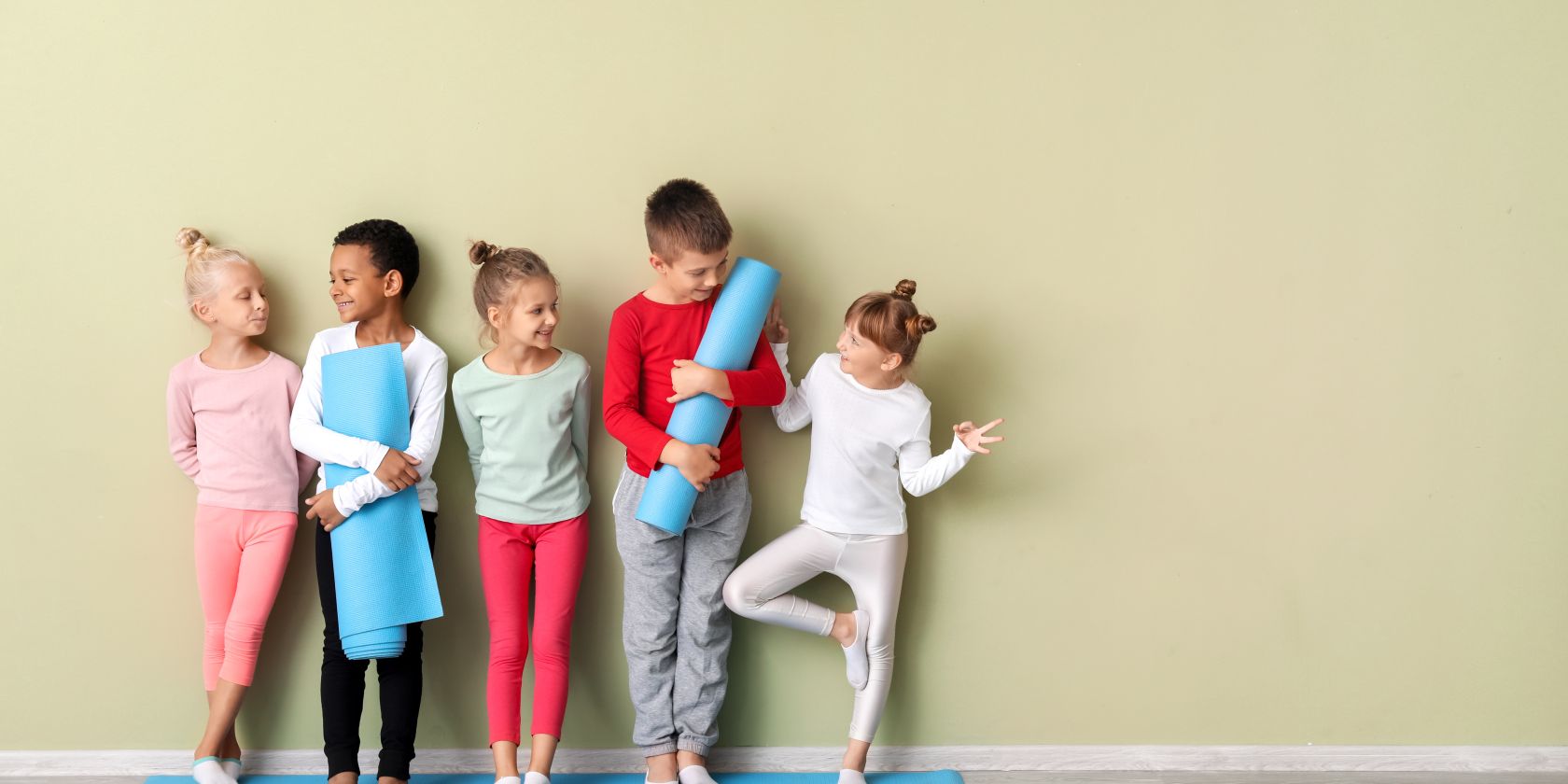 Kids Yoga, &copy; Adobe Stock