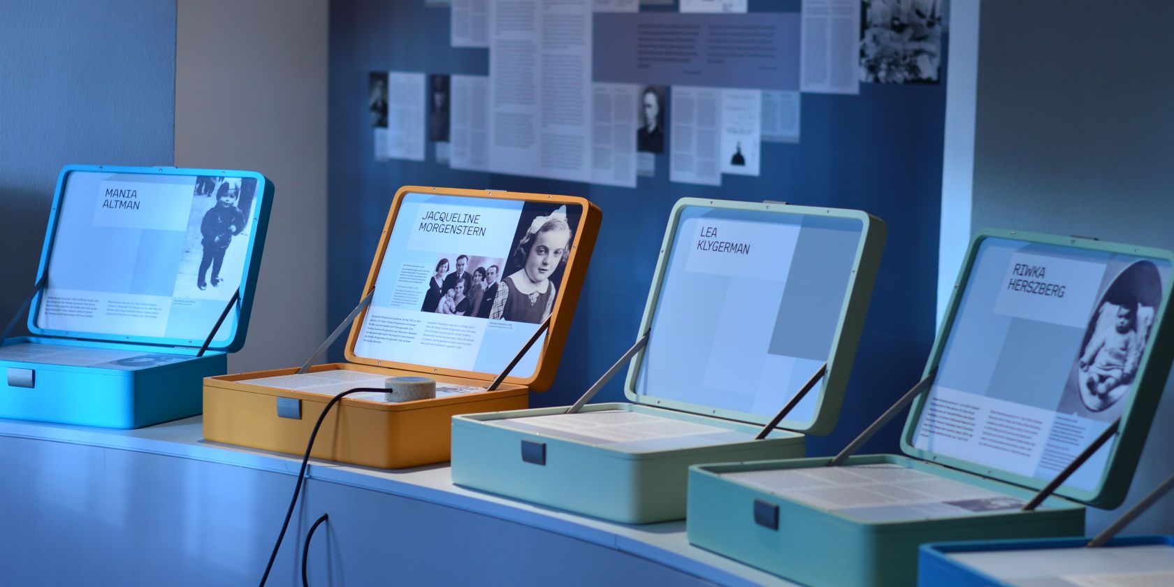 Ausstellung der Biografien in der Gedenkst&auml;tte Bullenhuser Damm, &copy; KZ-Gedenkst&auml;tte Neuengamme (Zoia Kashafutdinova)