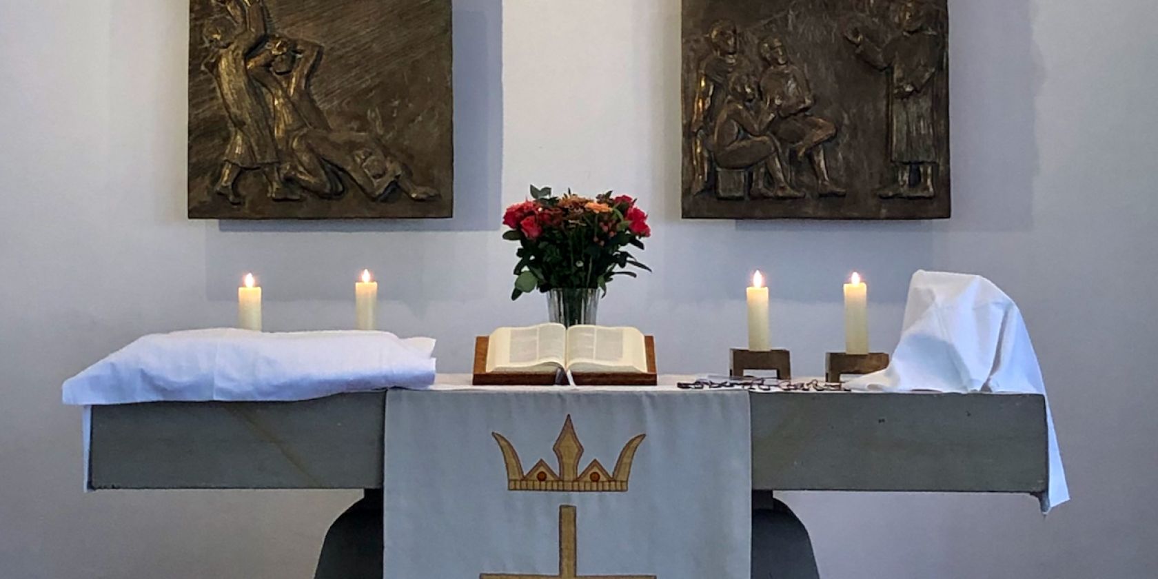 Gottesdienst mit Abendmahl und Chor in der Pauluskirche, &copy; Martin Bethge