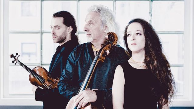 Mischa, Lily & Sascha Maisky / Neue Philharmonie Hamburg, &copy; Mischa Maisky